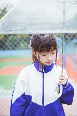 系统被宿主灌溉的日常小说